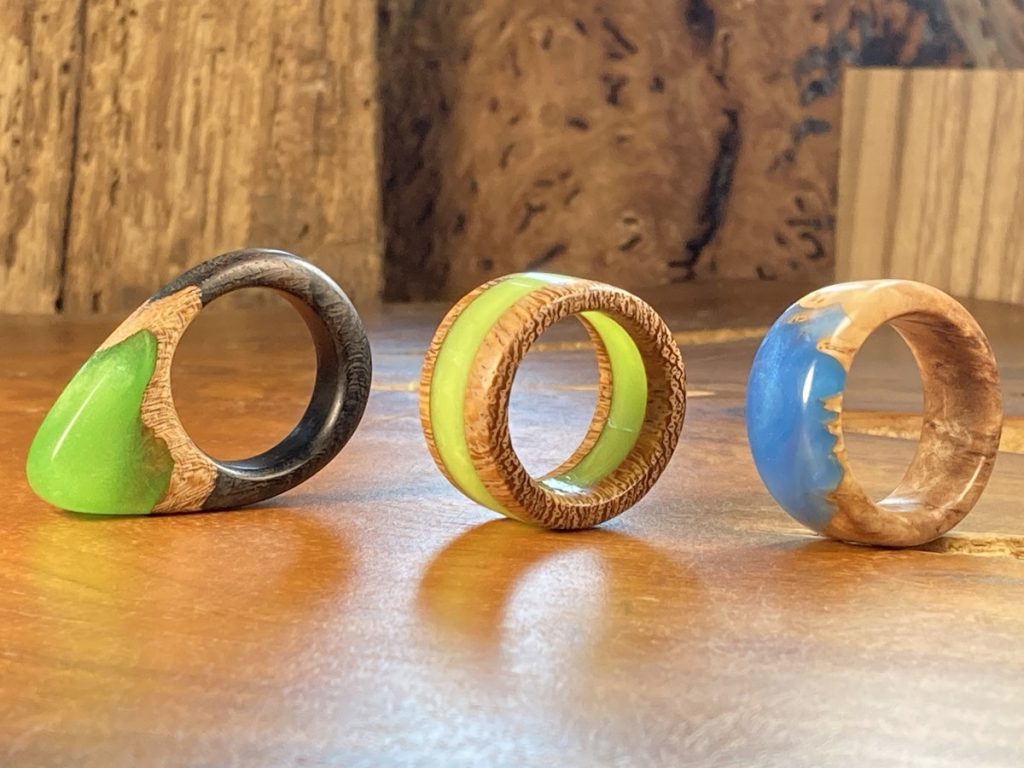 Ringe aus edlen Holzarten